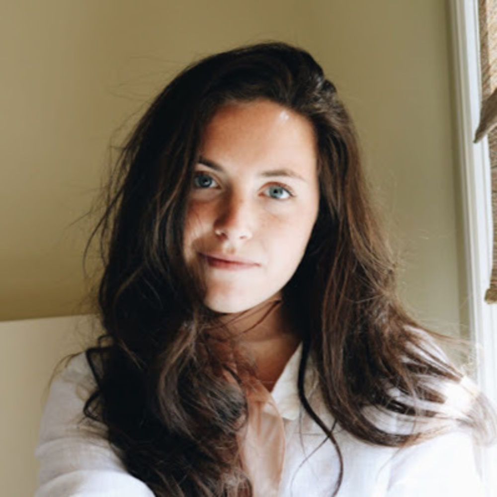 Meet your Posher, Caitlin